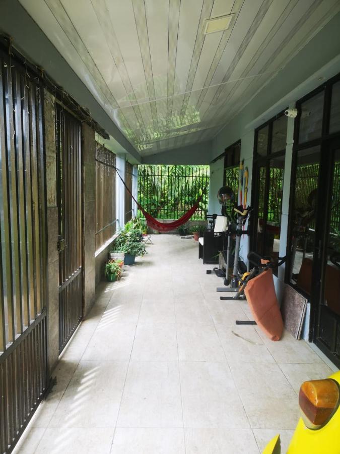 Hotel Casa Amazilia Leticia Exterior foto